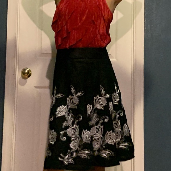 Skirt 😍 - Picture 3 of 3